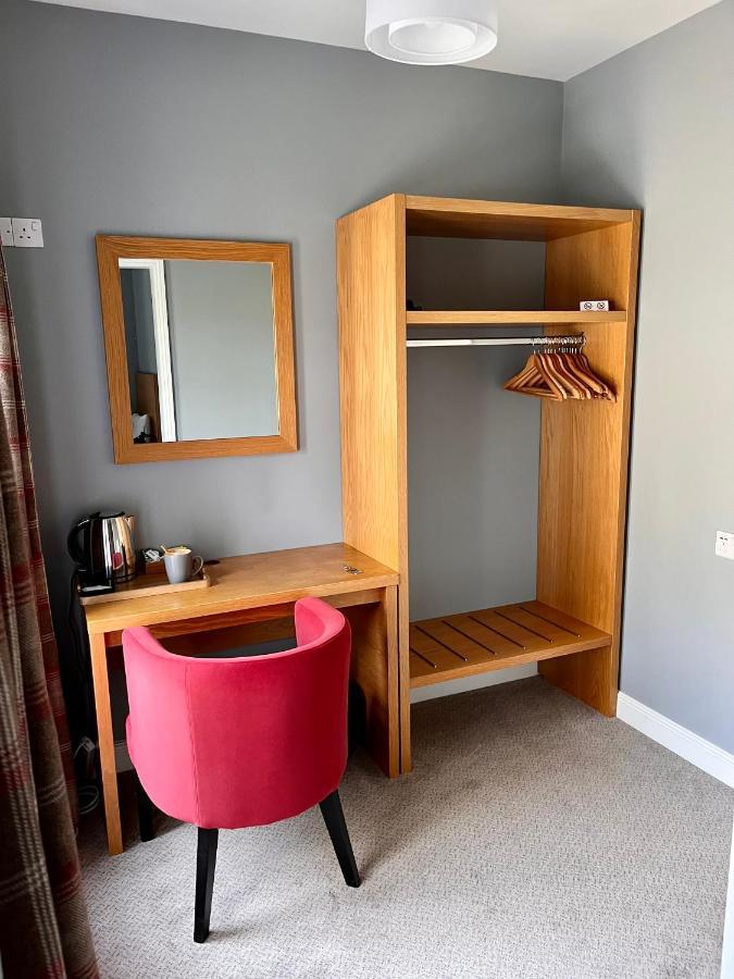 Hk Rooms - Self Catering Rooms โลเวสทอฟต์ ภายนอก รูปภาพ