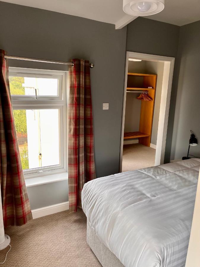 Hk Rooms - Self Catering Rooms โลเวสทอฟต์ ภายนอก รูปภาพ